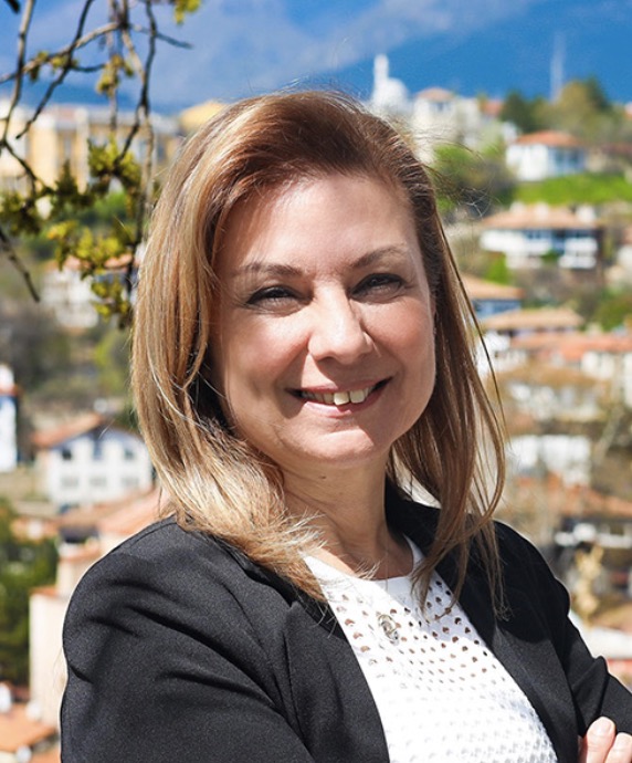 Elif Köse
