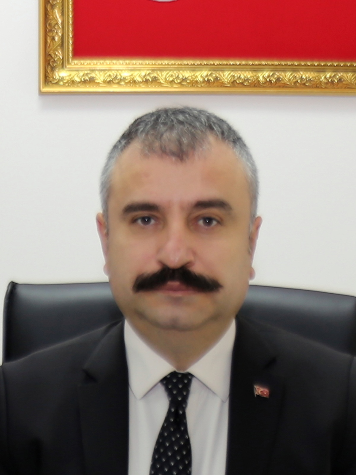 Orhan Bayrak