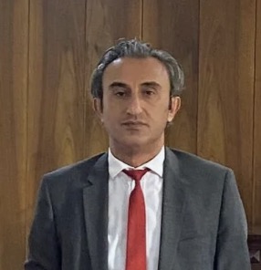 Sezer Sarı