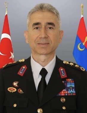 Vedat Kültür